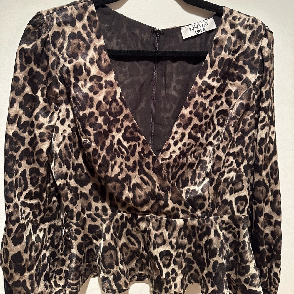 Peplum Cheetah Blouse​​​ - Picture 3 of 6